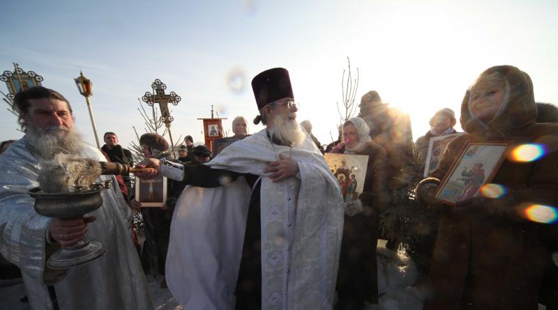 Крещение Господне — история, традиции и обычаи православного праздника Крещение 19 января приметы